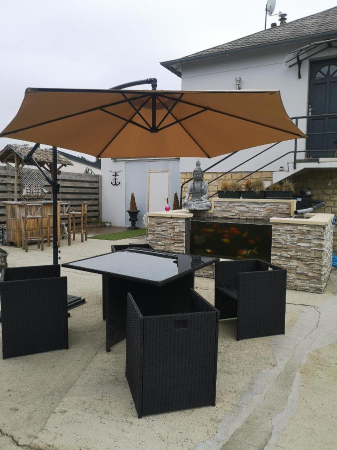 La Maison Du Bonheur Port-en-Bessin-Huppain Zewnętrze zdjęcie